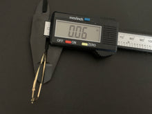 Load image into Gallery viewer, 18K Gold Heart Hoops Loops Earrings Large 3.36 grams - Rafant