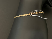 Load image into Gallery viewer, 18K Saudi Gold Chain Link Bracelet Size 7.5 Dainty Lightweight 1.57grams - Rafant