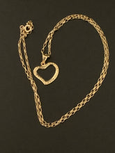 Load image into Gallery viewer, 18K Saudi Gold Necklace 18" Cable Chain Open Heart Pendant - Rafant