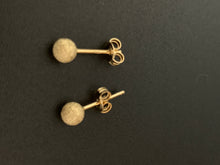 Load image into Gallery viewer, New Real 18K Saudi Gold Frosted Ball Stud Earrings Small - Rafant