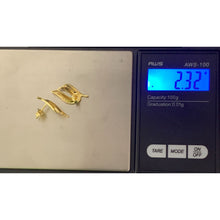 Load image into Gallery viewer, New Real 18K Japan Gold Leaf Stud Earrings - Rafant