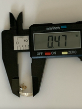 Load image into Gallery viewer, 18K Gold Frosted Rectangle Stud Earrings - Rafant