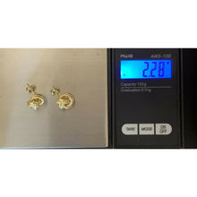 Load image into Gallery viewer, 18K Saudi Gold Knot Stud Earrings 2.28 grams - Rafant