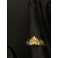 Load image into Gallery viewer, 18K Gold Ring Heart 1.64 grams Size 10 - Rafant