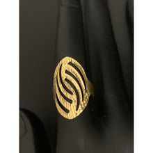 Load image into Gallery viewer, 18K Gold Ring 1.30 grams Size 6 - Rafant