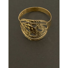 Load image into Gallery viewer, 18K Gold Ring 1.04 grams Size 7 - Rafant