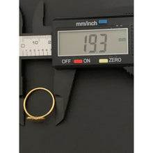 Load image into Gallery viewer, 18K Gold Ring Heart 1.14 grams Size 6.75 - Rafant
