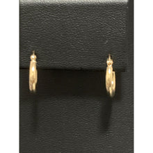Load image into Gallery viewer, 18K Gold Earrings Hoops Loops Small 0.87 grams - Rafant