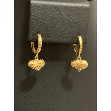 Load image into Gallery viewer, 18K Gold Hoops Heart Earrings Small 1.61 grams - Rafant