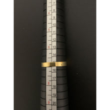 Load image into Gallery viewer, 18K Gold Ring 1.28 grams Size 7 - Rafant