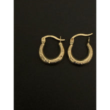 Load image into Gallery viewer, 18K Gold Earrings Hoops Loops 1.28 grams Small - Rafant