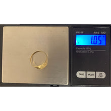 Load image into Gallery viewer, 18K Gold Ring Size 7.5 Lightweight 1.05 grams - Rafant