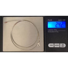 Load image into Gallery viewer, 18K Gold Necklace Chain Soft Omega 16 inches 2.42 grams Two Tone Yellow White Gold - Rafant