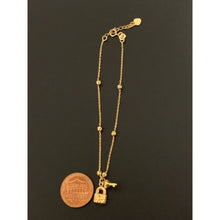 Load image into Gallery viewer, 18K Gold Bracelet 7 inches plus 0.8" extension Key Lock Charms 2.29 grams - Rafant