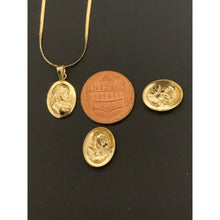 Load image into Gallery viewer, 18K Gold Necklace Chain 18 inches with Woman Lady Pendant Earrings Sets 2.80 grams - Rafant