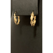 Load image into Gallery viewer, 18K Gold Earrings Hoops Loops Small 1.53 grams - Rafant