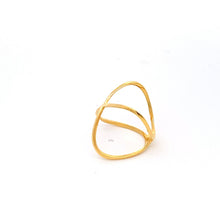 Load image into Gallery viewer, 18K Yellow Gold Ring 1.35 grams Size 4.5 - Rafant