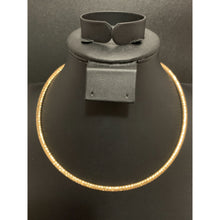 Load image into Gallery viewer, 18K Gold Necklace Omega Mesh Soft 18 inches 4.45 grams - Rafant