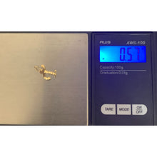 Load image into Gallery viewer, 18K Gold Pendant Charm Letter T 0.57 grams - Rafant