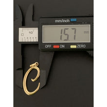 Load image into Gallery viewer, 18K Gold Pendant Letter C 1.15 grams - Rafant