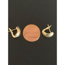 Load image into Gallery viewer, 18K Gold French Clips Earrings 1.23 grams - Rafant