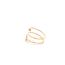 Load image into Gallery viewer, 18K Yellow Gold Ring Flower Spiral 1.17 grams Size 8.5 - Rafant