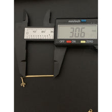 Load image into Gallery viewer, 18K Gold Earrings Posts Bars 1.05 grams - Rafant
