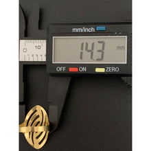 Load image into Gallery viewer, 18K Gold Ring 1.28 grams Size 7 - Rafant