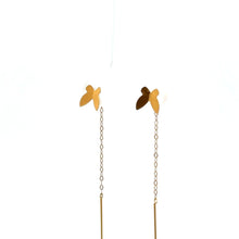 Load image into Gallery viewer, 18K Gold Earrings Butterfly Threader Very Tiny 0.24 grams - Rafant