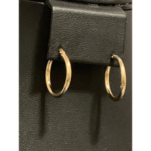 Load image into Gallery viewer, 18K Gold Earrings Hoops Loops 1.27 grams - Rafant