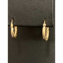 Load image into Gallery viewer, 18K Saudi Gold Earrings Hoops Loops Small 0.93 grams - Rafant