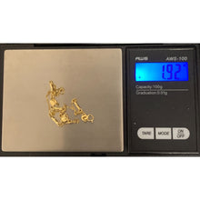 Load image into Gallery viewer, 18K Gold Bracelet Heart Bar Charms 7.25 inches 1.92 grams - Rafant