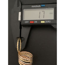 Load image into Gallery viewer, 18K Gold Ring Seven Days Tricolor White Yellow Rose 2.23 grams Size 5.5 - Rafant