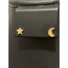 Load image into Gallery viewer, 18K Gold Earrings Stud Star Moon 1.13 grams Small - Rafant
