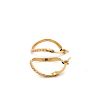 Load image into Gallery viewer, 18K Gold Earrings Hoops Irregular Small 1.04 grams - Rafant