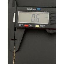 Load image into Gallery viewer, 18K Gold Necklace Centered Flower Pendant 16 inches 2.38 grams - Rafant