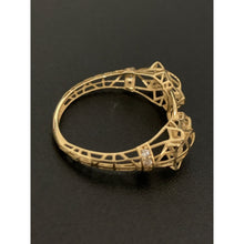 Load image into Gallery viewer, 18K Gold Ring Cubic Zirconia 1.15 grams Size 5.75 - Rafant
