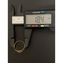 Load image into Gallery viewer, 18K Gold Ring Size 7.5 Lightweight 1.05 grams - Rafant