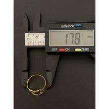 Load image into Gallery viewer, 18K Gold Ring 1.04 grams Size 7 - Rafant