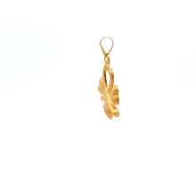 Load image into Gallery viewer, 18K Gold Pendant Clover 0.49 grams - Rafant