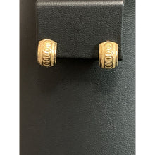 Load image into Gallery viewer, 18K Gold French Clips Earrings 1.23 grams - Rafant