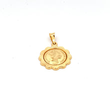 Load image into Gallery viewer, 18K Yellow Gold Pendant Queen Crown 1.07 grams - Rafant