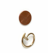 Load image into Gallery viewer, New Real 18k Saudi Gold Size6.5 Ring With Russian Stones - Rafant