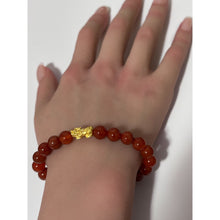 Load image into Gallery viewer, 24K Gold Piyao Pixiu Lucky Charm Bracelet Gemstones Carnelian 8mm S6.5&quot;
