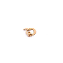 Load image into Gallery viewer, 18K Gold Pendant Letter Q Initial 1.54 grams - Rafant
