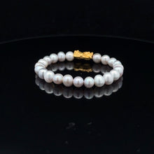 Load image into Gallery viewer, 24K Gold Piyao Pixiu Lucky Charm Bracelet Gemstone Natural Freshwater Pearl Light Grey 6mm - Rafant
