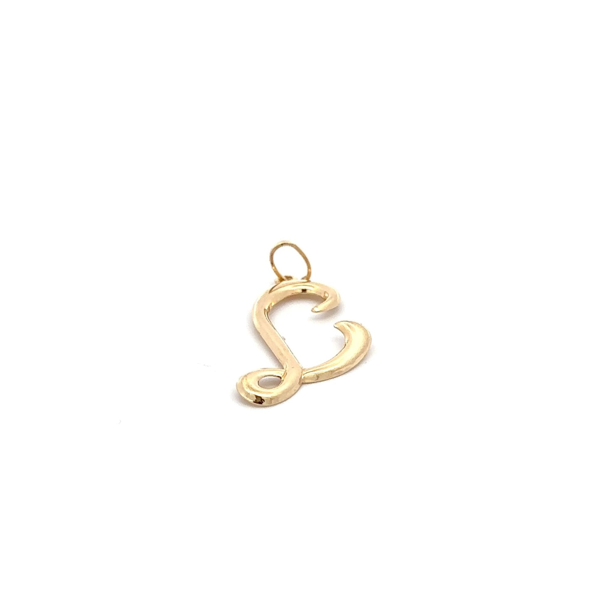 18K Gold Pendant Letter L Not a Back to Back Design 1.37 grams - Rafant