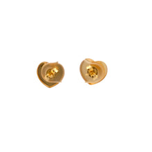 Load image into Gallery viewer, 18K Gold Stud Earrings Heart Tricolor 1.32 grams
