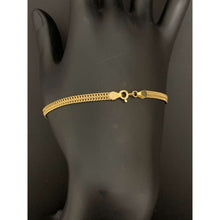 Load image into Gallery viewer, 18K Gold Bracelet Chain Sedusa 7.25 inches 2.11 grams
