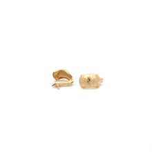 Load image into Gallery viewer, 18K Gold Earrings French Clips Small 1.21 grams - Rafant
